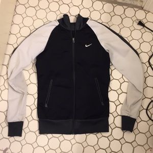 Nike zip up sweatshirt